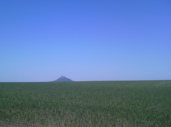hazmburk1
